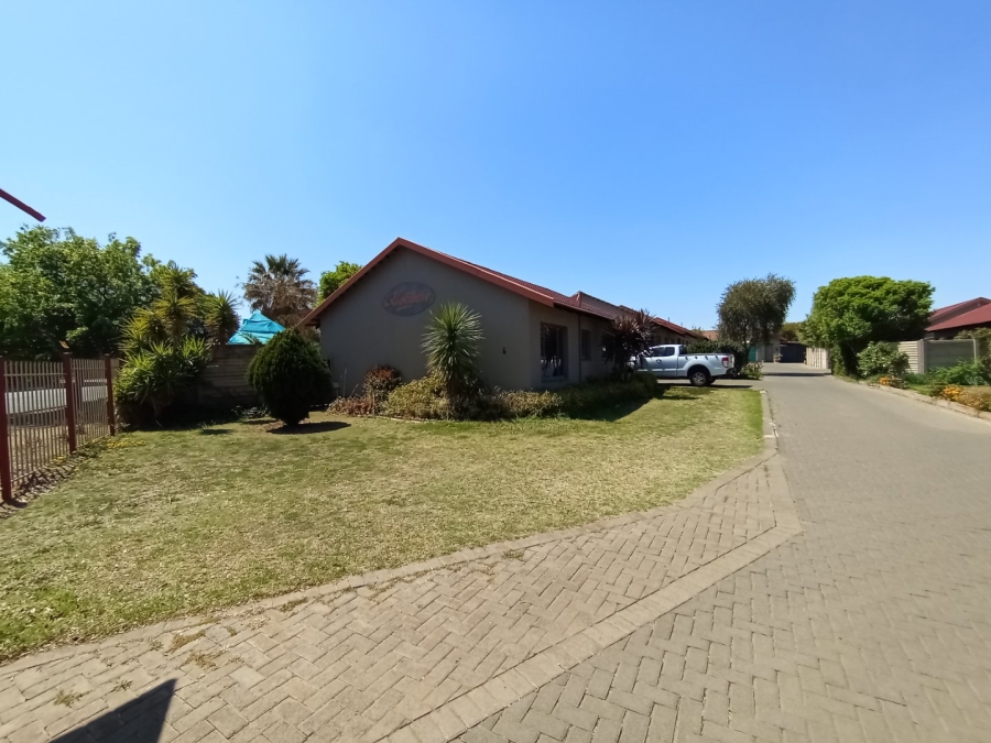 2 Bedroom Property for Sale in Fauna Free State